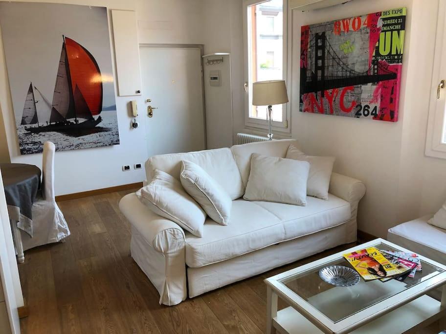 Residenza Griffoni Apartment Bologna Bagian luar foto